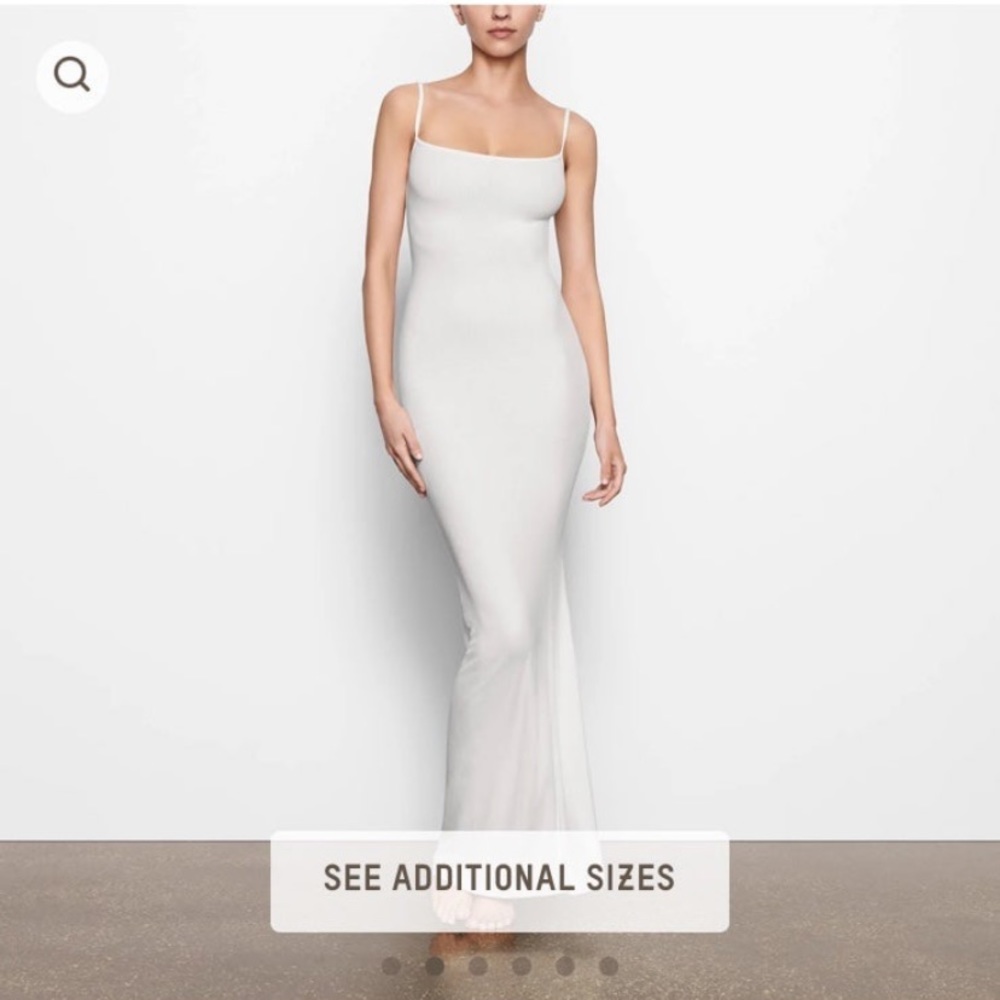 NWT SKIMS dress size XS